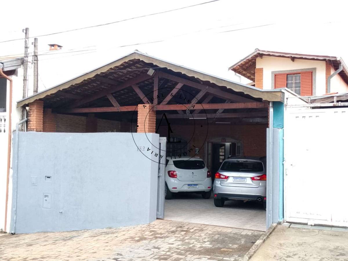 Casa à venda, com 4 quartos, 200m²