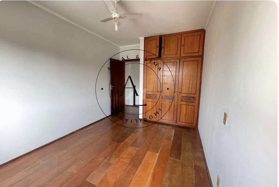 Casa, 4 quartos, 219 m² - Foto 7