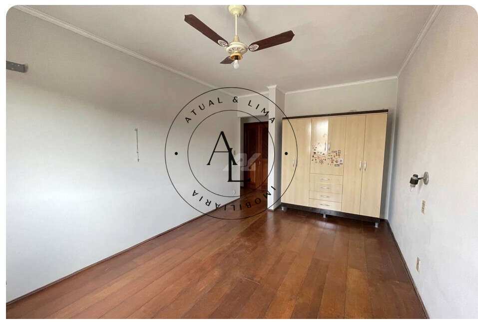 Casa, 4 quartos, 219 m² - Foto 8