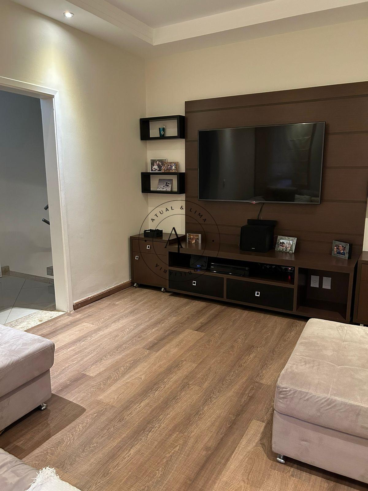 Casa Ampla em Condomínio de Alto Padrão em Valinhos com 3 Suítes e Sala de Cinema Exclusiva! - Atual & Lima Imoveis