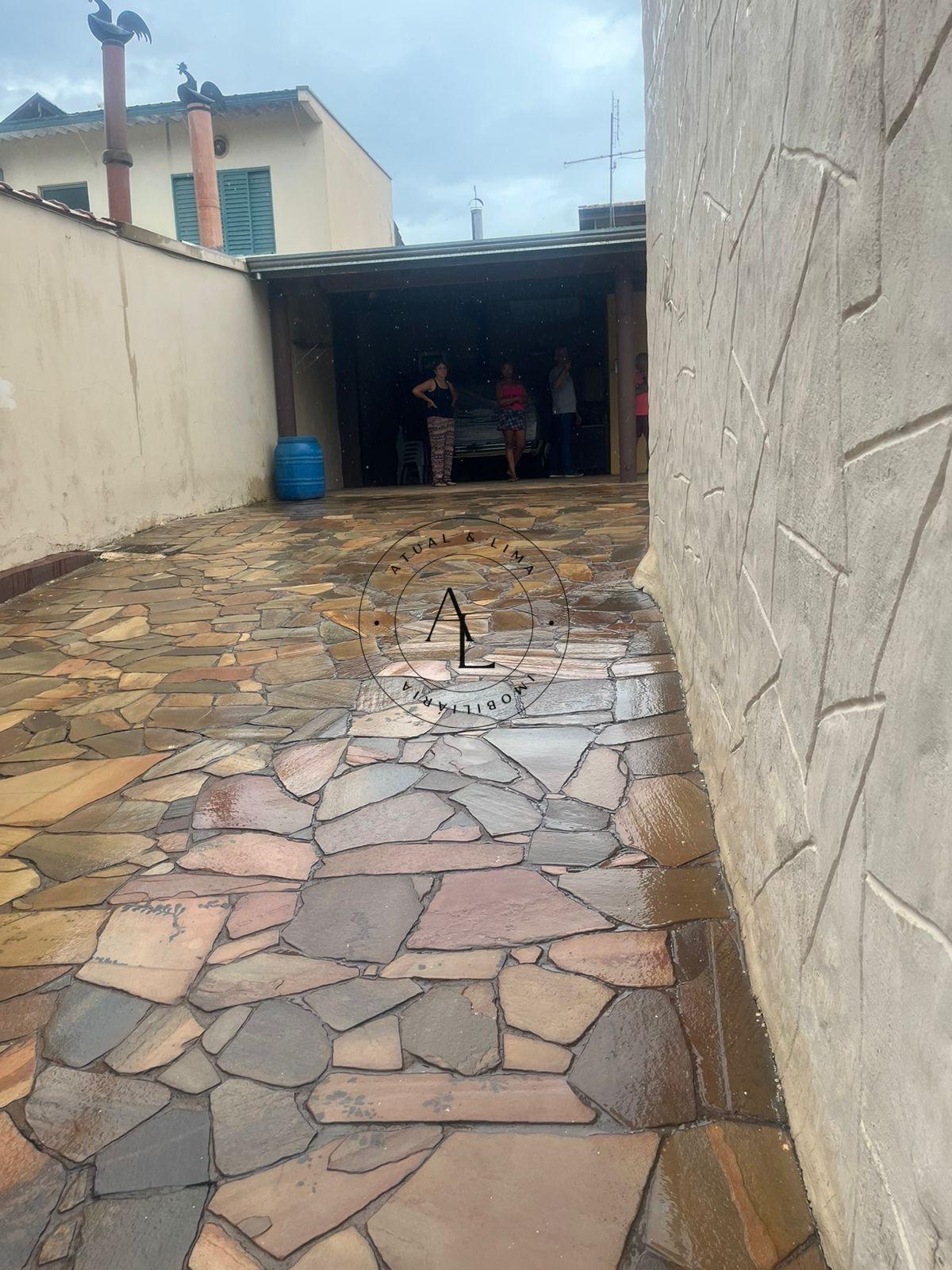 Casa com Piscina à Venda no Jardim Santa Genebra – Conforto e Lazer Garantidos! - Atual & Lima Imoveis