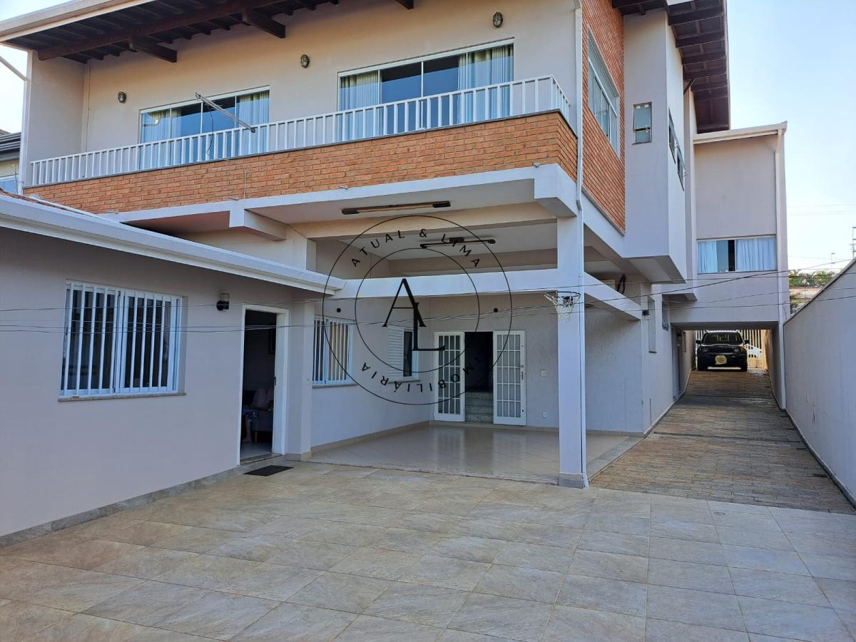 Casa em Bolsão de Segurança com 4 Quartos (3 Suítes) - Conforto e Tranquilidade! - Atual & Lima Imoveis