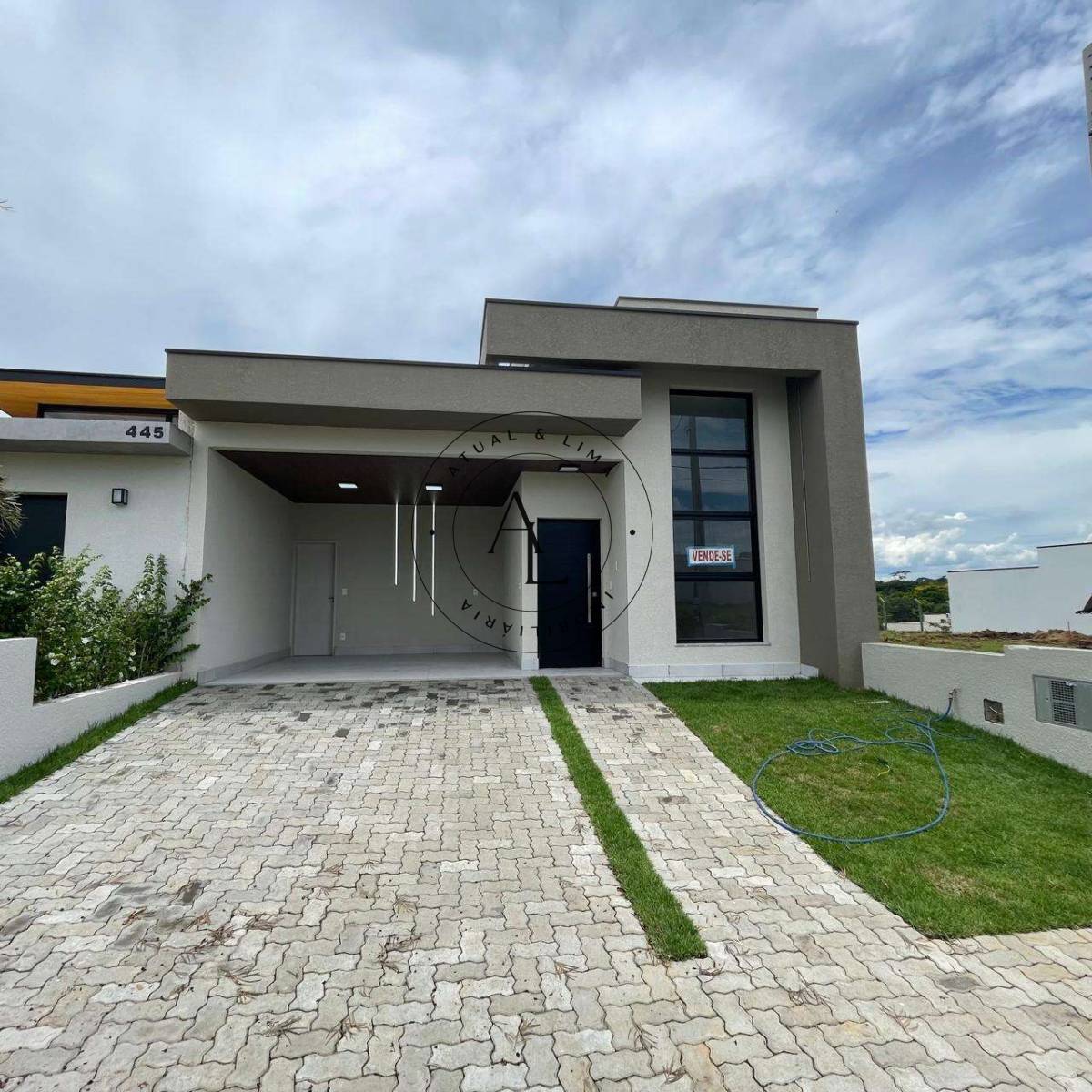 Casa Térrea Nova com 3 Suítes, Escritório e Piscina no Condomínio - Lote L4 (208m²) - Atual & Lima Imoveis