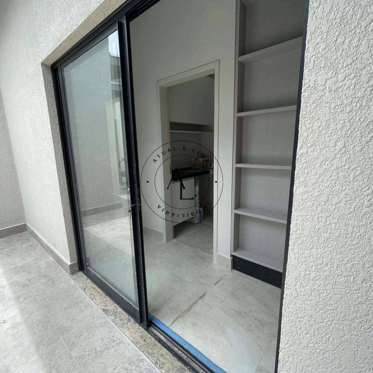 Casa Térrea Nova com 3 Suítes, Escritório e Piscina no Condomínio - Lote L4 (208m²) - Atual & Lima Imoveis