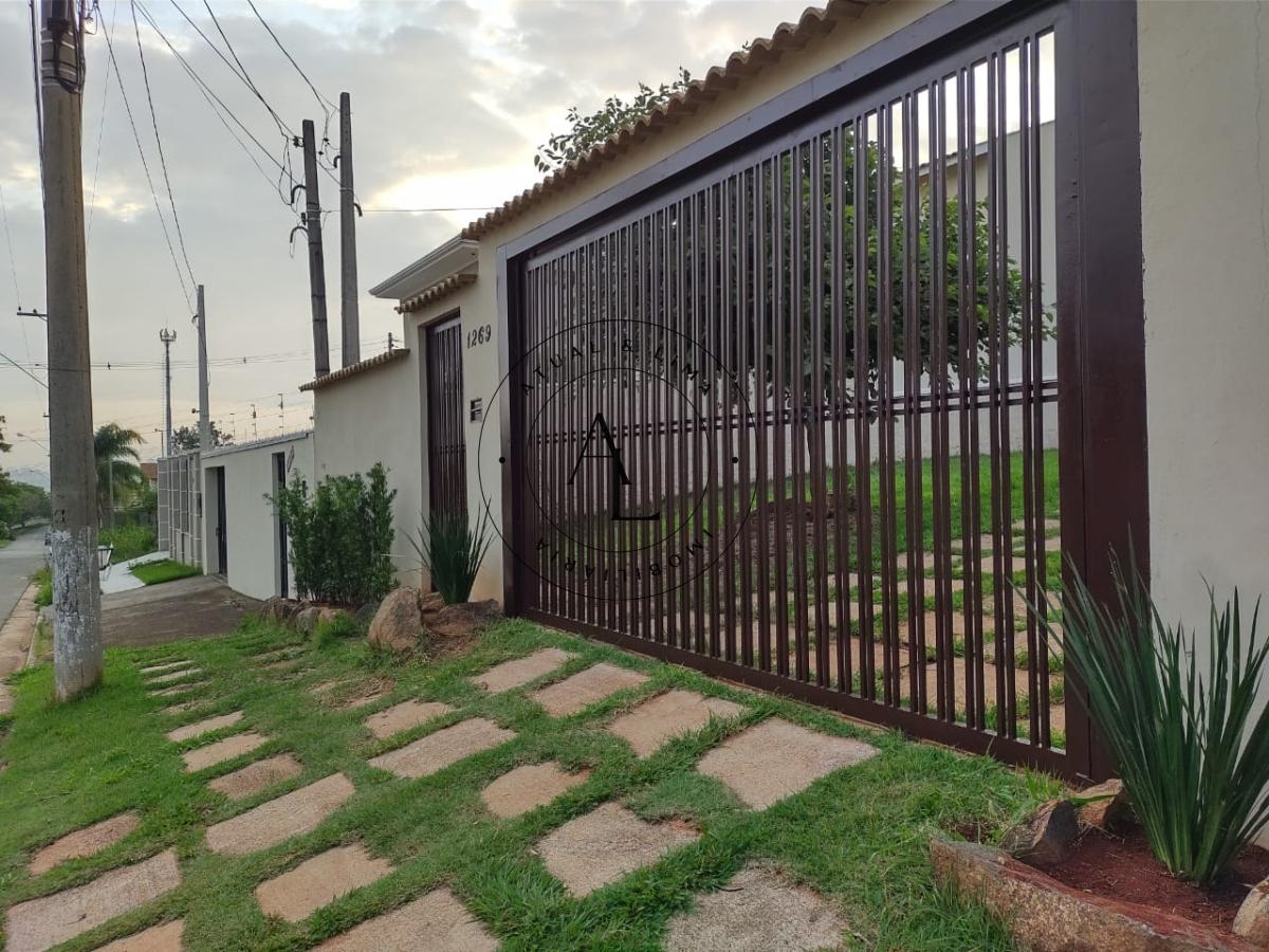 Casa Tipo Edícula com Amplo Quintal Frontal à Venda – Espaço e Conforto para Você! - Atual & Lima Imoveis