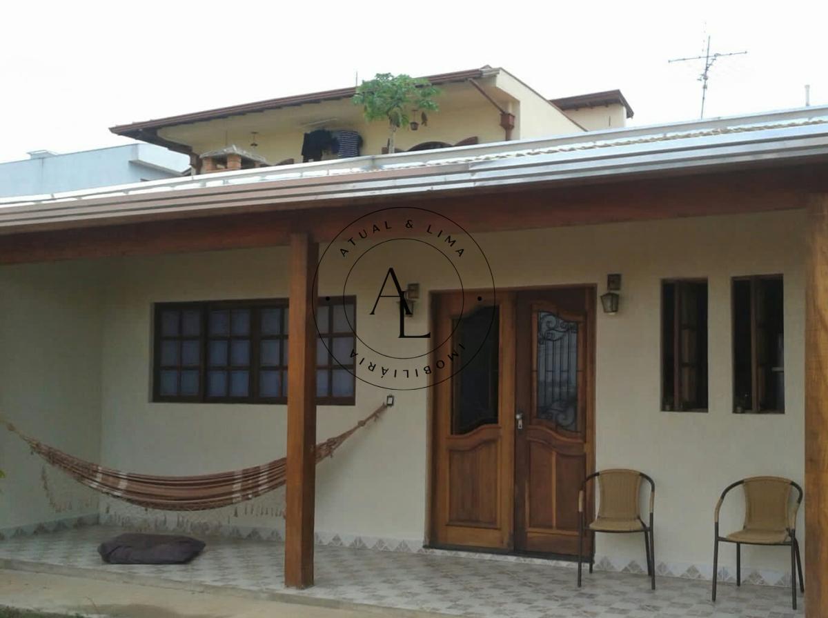 Casa Tipo Edícula com Amplo Quintal Frontal à Venda – Espaço e Conforto para Você! - Atual & Lima Imoveis