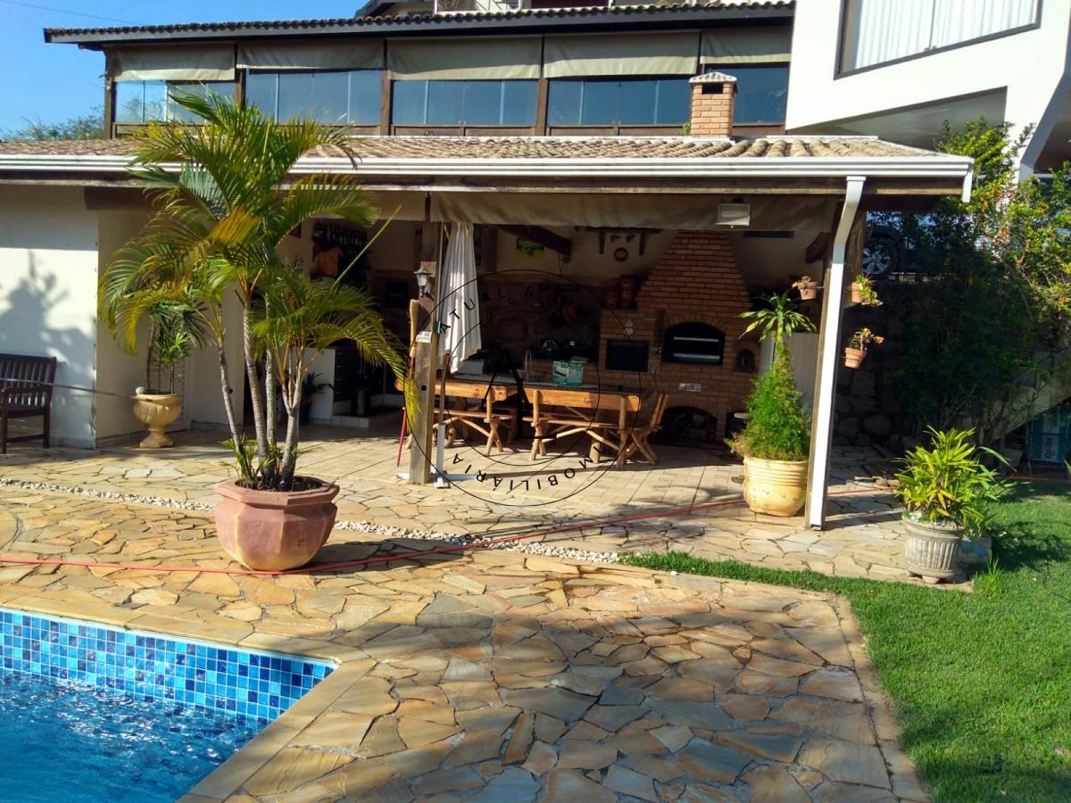 Chácara à Venda com Charmoso Chalé para Visitas - Conforto e Tranquilidade! - Atual & Lima Imoveis