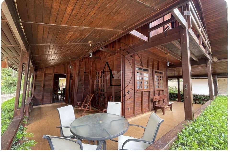 Chácara à venda, Loteamento Chácaras Vale das Garças, com 5 quartos, 800m² - Atual & Lima Imoveis